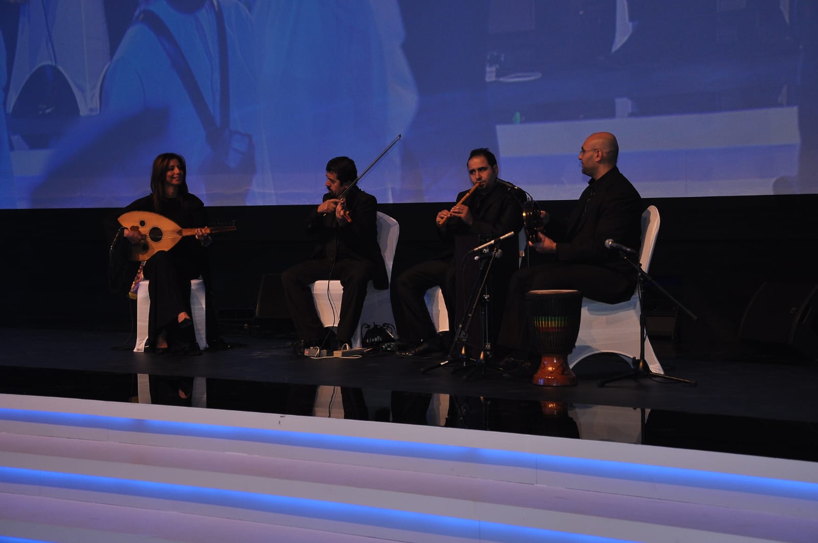 Nina Oud with a full quartet of violin, flute and percussion for a corporate event